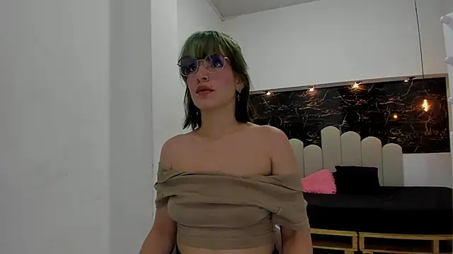 Annyrosee online show from 23, 9, 2025