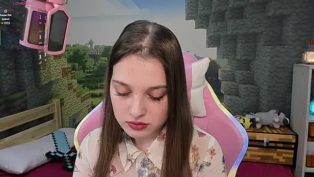 kaisajenner online show from 21, 10, 2025