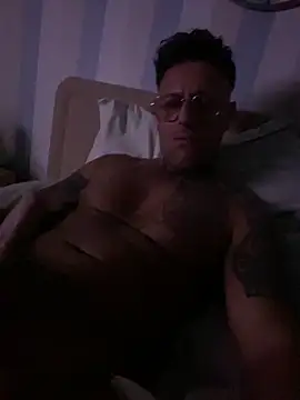 Jamesdeanmcqueen online show from 9, 2, 2025