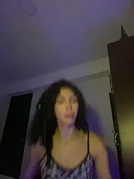 allicemackenzie online show from 2, 3, 2026