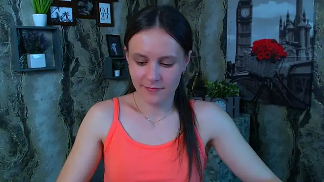 ValeriaHeart  online show from 14, 2, 2026