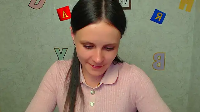 ValeriaHeart  online show from 19, 3, 2025