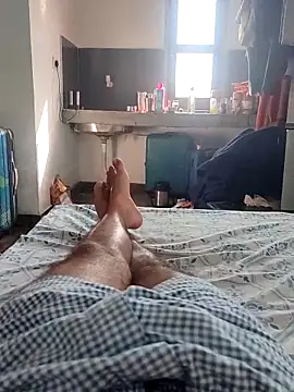 Hot funky boy online show from 4, 3, 2026