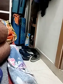 Hot funky boy online show from 10, 2, 2025