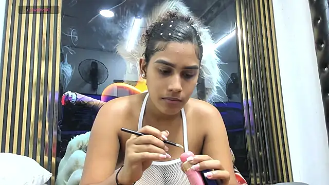 michell78sexy online show from 28, 2, 2026