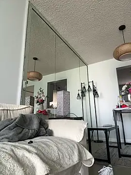 Liyah 19 online show from 9, 3, 2026