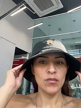 Snapshot of Sofiadelacruz chatting on 9, 5, 2026 Sofiadelacruz online show from 9, 5, 2026