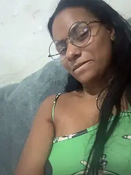 Vivymarques online show from 6, 2, 2025