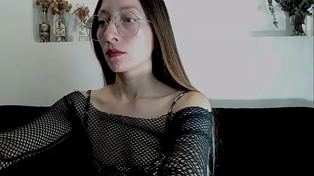 Snapshot of Carlin_Diaz chatting on 5, 11, 2025 Carlin Diaz online show from 5, 11, 2025