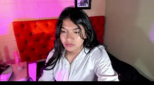 Snapshot of ScarletKray chatting on 27, 2, 2025 ScarletKray online show from 27, 2, 2025
