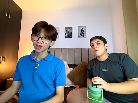 jacob and sam online show from 26, 9, 2025