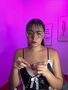 Snapshot of megan_cl chatting on 18, 2, 2025 megan cl online show from 18, 2, 2025