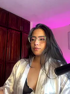 Snapshot of megan_cl chatting on 3, 11, 2025 megan cl online show from 3, 11, 2025