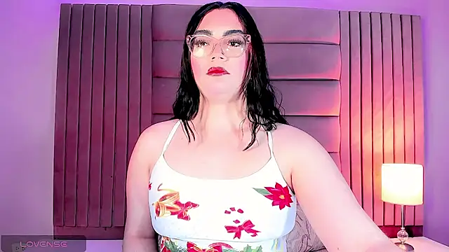 Dalis Hills online show from 3, 5, 2026