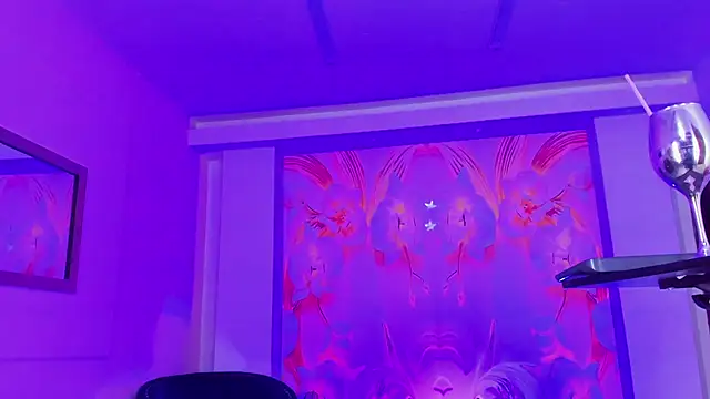 Sweettfantasy ts online show from 9, 3, 2025