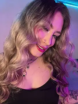 Lally Valencia   online show from 6, 11, 2025