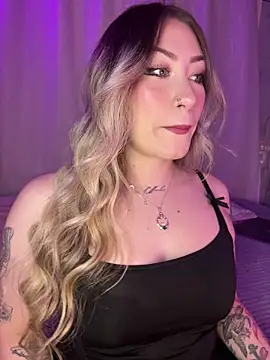 Lally Valencia   online show from 6, 8, 2026