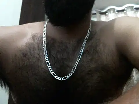 Snapshot of indianhairybull chatting on 8, 5, 2026 indianhairybull online show from 8, 5, 2026
