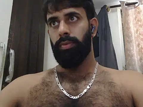 Snapshot of indianhairybull chatting on 28, 6, 2026 indianhairybull online show from 28, 6, 2026