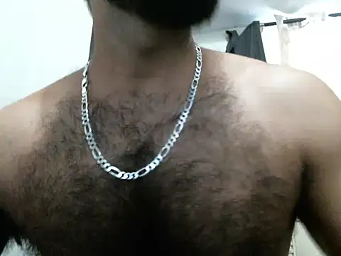 Snapshot of indianhairybull chatting on 15, 3, 2026 indianhairybull online show from 15, 3, 2026