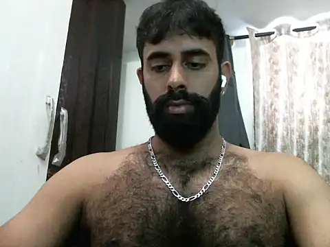 Snapshot of indianhairybull chatting on 12, 1, 2026 indianhairybull online show from 12, 1, 2026