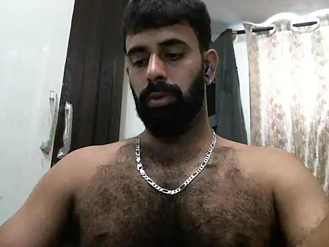 Snapshot of indianhairybull chatting on 2, 4, 2026 indianhairybull online show from 2, 4, 2026