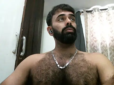 Snapshot of indianhairybull chatting on 3, 4, 2026 indianhairybull online show from 3, 4, 2026