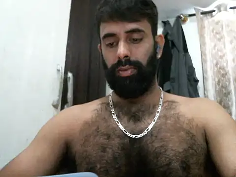 Snapshot of indianhairybull chatting on 18, 2, 2026 indianhairybull online show from 18, 2, 2026