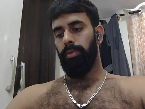 Snapshot of indianhairybull chatting on 14, 5, 2026 indianhairybull online show from 14, 5, 2026