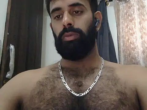 Snapshot of indianhairybull chatting on 4, 6, 2026 indianhairybull online show from 4, 6, 2026