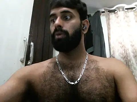 Snapshot of indianhairybull chatting on 17, 3, 2026 indianhairybull online show from 17, 3, 2026