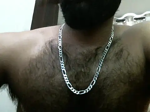 Snapshot of indianhairybull chatting on 7, 4, 2026 indianhairybull online show from 7, 4, 2026