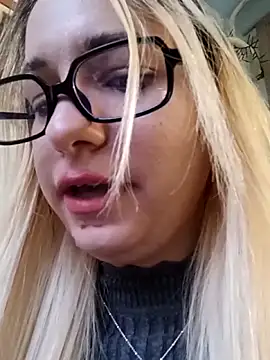 Mia RainX online show from 27, 3, 2026