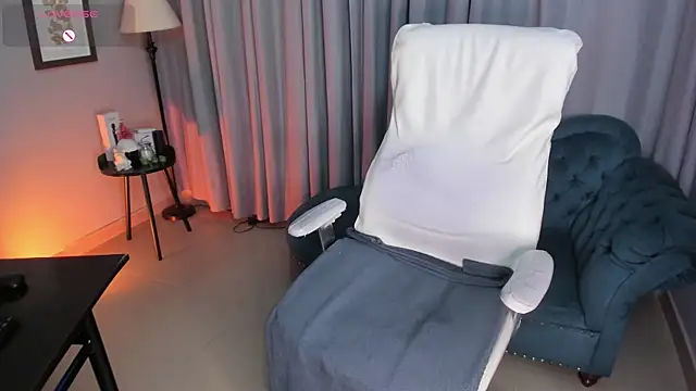 Dafne 00 online show from 19, 4, 2026