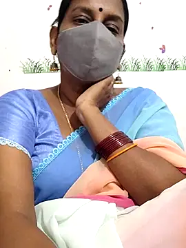 Snapshot of Tamil_Meera12 chatting on 4, 7, 2026 Tamil Meera12 online show from 4, 7, 2026