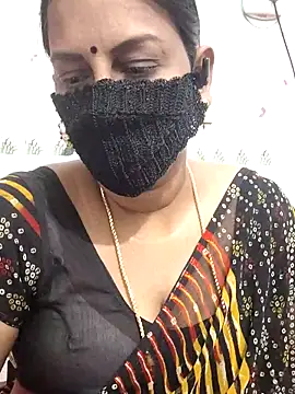 Snapshot of Tamil_Meera12 chatting on 16, 5, 2026 Tamil Meera12 online show from 16, 5, 2026