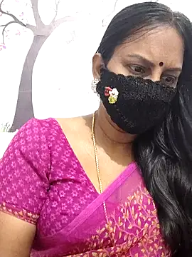 Snapshot of Tamil_Meera12 chatting on 7, 5, 2026 Tamil Meera12 online show from 7, 5, 2026