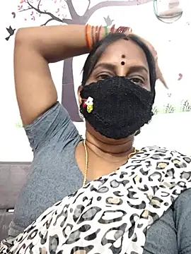 Snapshot of Tamil_Meera12 chatting on 30, 4, 2026 Tamil Meera12 online show from 30, 4, 2026