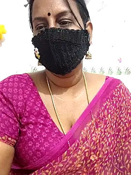 Snapshot of Tamil_Meera12 chatting on 7, 7, 2026 Tamil Meera12 online show from 7, 7, 2026