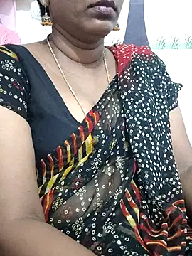 Snapshot of Tamil_Meera12 chatting on 9, 7, 2026 Tamil Meera12 online show from 9, 7, 2026