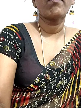 Snapshot of Tamil_Meera12 chatting on 30, 7, 2026 Tamil Meera12 online show from 30, 7, 2026