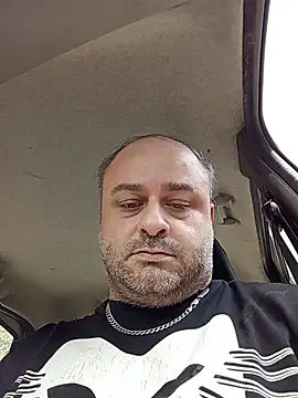 Snapshot of NAvoglia chatting on 23, 6, 2026 NAvoglia online show from 23, 6, 2026