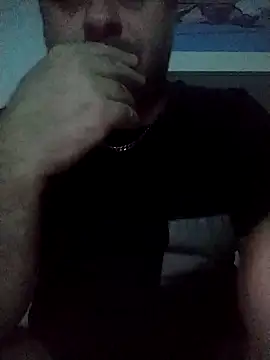 Snapshot of NAvoglia chatting on 12, 10, 2025 NAvoglia online show from 12, 10, 2025