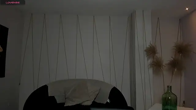 BeccaBaxter online show from 18, 6, 2026