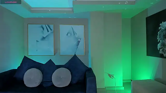 BeccaBaxter online show from 28, 11, 2025