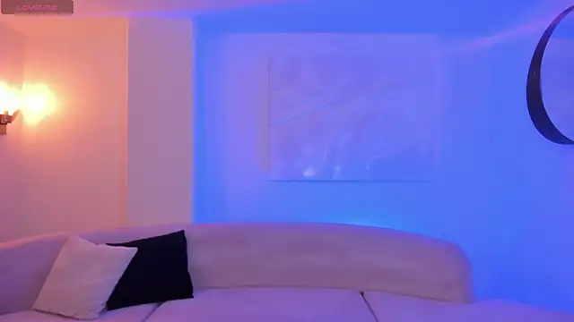 BeccaBaxter online show from 5, 11, 2025