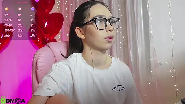 Snapshot of Arianahot777 chatting on 18, 2, 2025 Arianahot777 online show from 18, 2, 2025