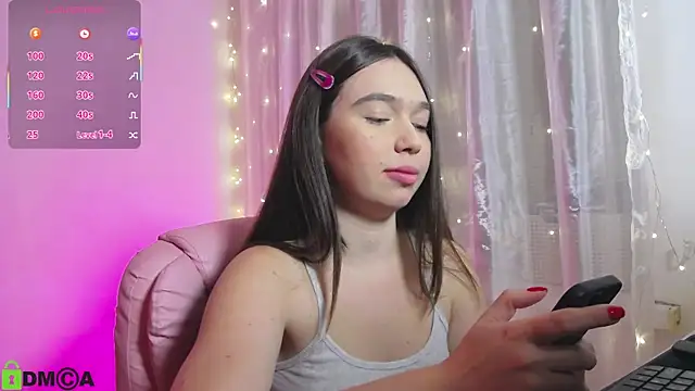 Arianahot777 online show from 28, 10, 2025