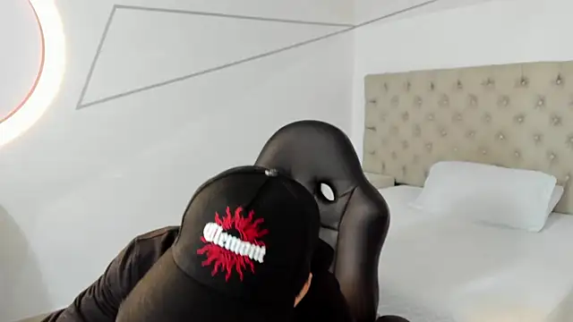 JhoanLeandro online show from 17, 2, 2026