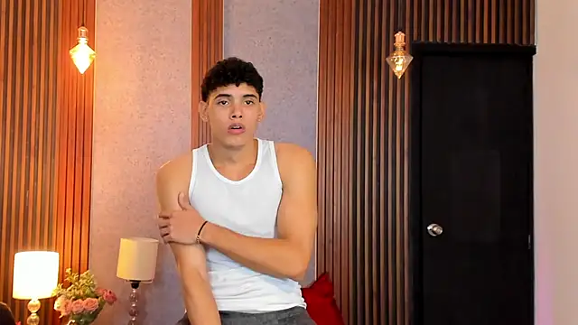 Snapshot of Justin_mack chatting on 13, 3, 2025 Justin mack online show from 13, 3, 2025